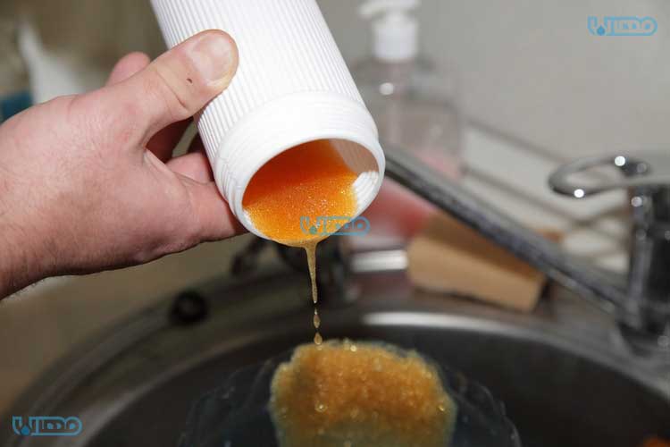 تعویض رزین سختی گیر